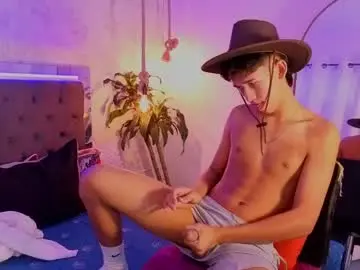 Chaturbate Adult Video Chat of dave_eliot