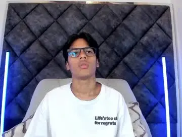 Chaturbate Live Sex of liamkron