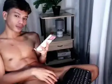 Chaturbate Live Sex Cam of 1sweetloverxx