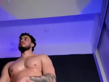 Chaturbate Best live sex cam show of thiagomeneses0