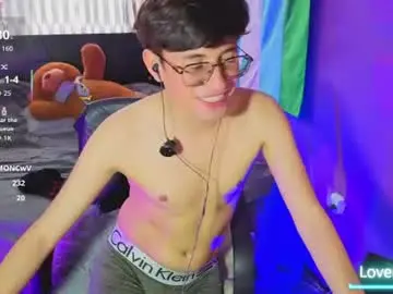 Chaturbate Free Porn Cam of angelito18_twink