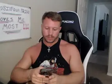 Chaturbate Free Porn Cam of player2pawns