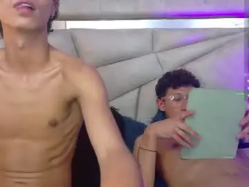 Chaturbate Sex Chat of yen_and_dko