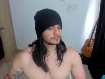 Chaturbate Live Sex Cam of loganhot22