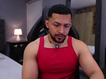 Chaturbate Best live sex cam show of loganmartinx