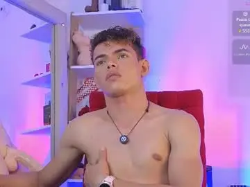 Chaturbate Watch Live Sex Cams of nijinsky_latinboy