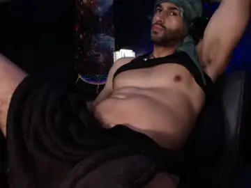 Chaturbate Free Porn Cam of ralfvoss
