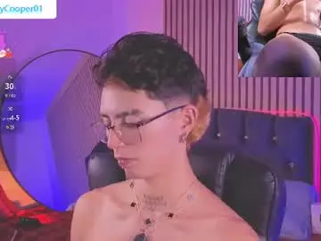 Chaturbate Free Live Porn of maiky_cooper01