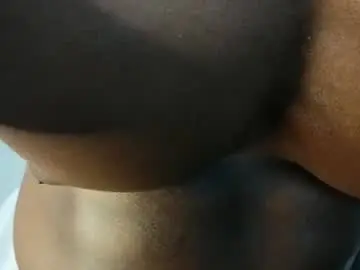 Chaturbate Live Sex of pecsblack888