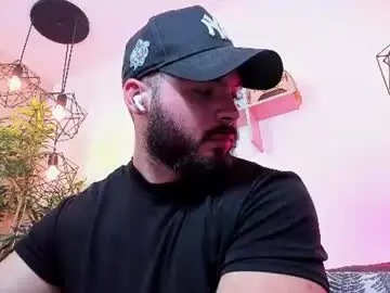 Chaturbate Sex Cam of sebastianvilla__
