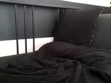 Chaturbate Live Porn of apollobest77