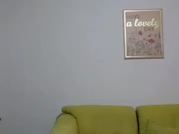 Chaturbate Live Sex Cam of hairyrobxxx