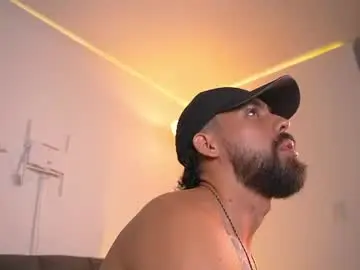 Chaturbate Adult Video Chat of mark_broown_