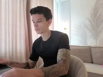 Chaturbate Live Sex Cam of dirtyprettyboi