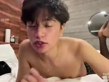 Chaturbate Live Sex Cam of anokibaby
