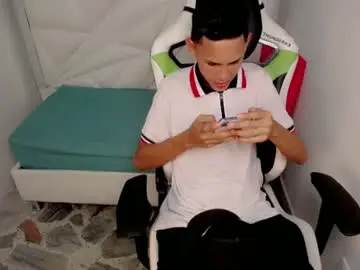 Chaturbate Sex Chat of sombra_18