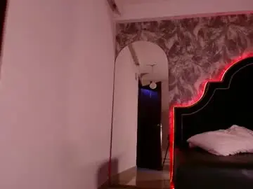 Chaturbate Best live sex cam show of dilanmiller_