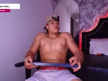 Chaturbate Best live sex cam show of dilanmiller_
