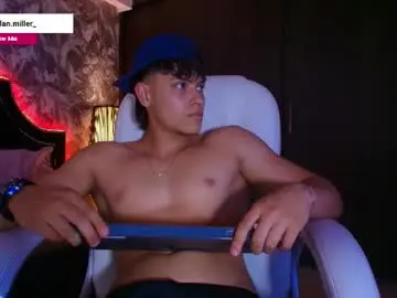 Chaturbate Free Porn Cam of dilanmiller_