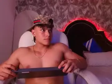 Chaturbate Nude Webcam of dilanmiller_