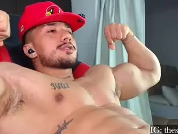 Chaturbate Adult Webcams of nikolaylisin