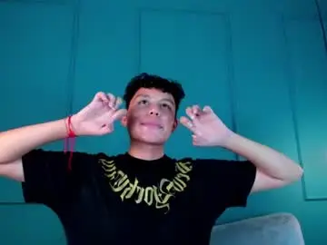 Chaturbate Sex Cam of chico_medusa
