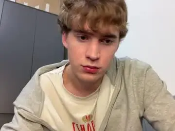 Chaturbate Free Porn Cam of kevin_martin8