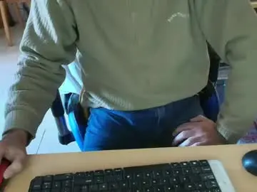 Chaturbate Live Sex Cam of angelgarcia269