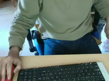 Chaturbate Free Porn Cam of angelgarcia269