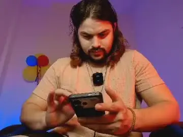 Chaturbate Free Porn Cam of derek_vow