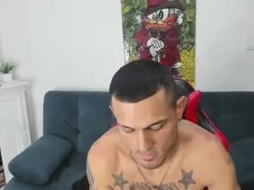 Chaturbate Live Sex Cam of jacob_stonne