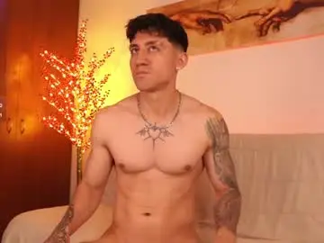 Chaturbate Best live sex cam show of latin_green_eyes_