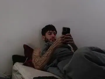 Chaturbate Live Porn of angel_damons_
