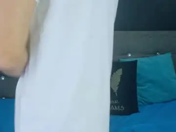 Chaturbate Live Porn of touching_the_sky