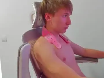 Chaturbate Live Porn of vibemygirl