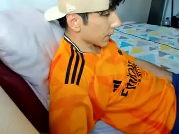 Chaturbate Live Sex Cam of austin1119a