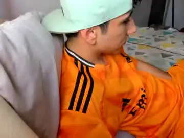 Chaturbate Live Sex Cam of austin1119a