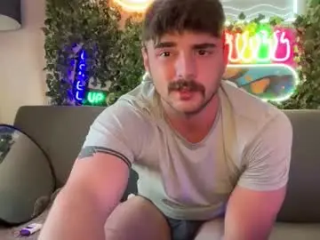 Chaturbate Live Sex Cam of dohmerboyz