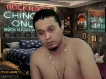 Chaturbate Watch Live Sex Cams of chinoroz