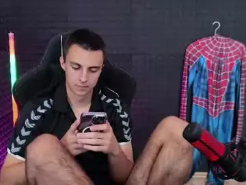 Chaturbate Watch Live Sex Cams of hols_20