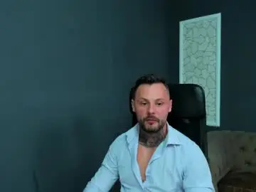 Chaturbate Free Porn Cam of brianhunts
