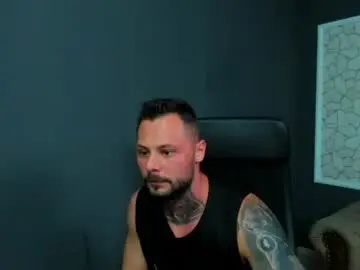 Chaturbate Adult Video Chat of brianhunts