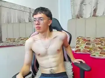 Chaturbate Live Sex Cam of cainparker