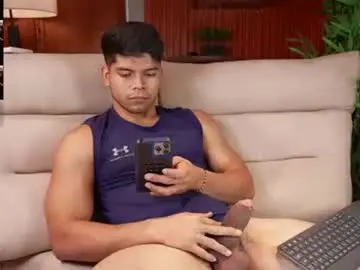 Chaturbate Free Porn Cam of capizzi_