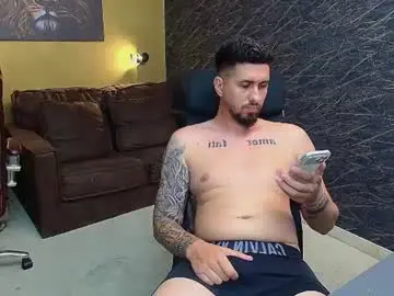 Chaturbate Adult Webcam of loganstroud
