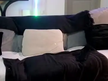 Chaturbate Best live sex cam show of alexxxzander1