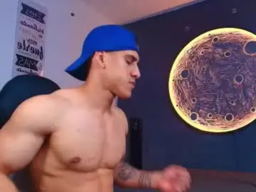 Chaturbate Best live sex cam show of duran_dhikol1