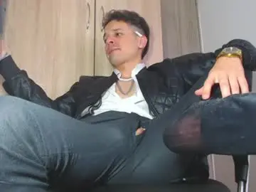 Chaturbate Best live sex cam show of leonal_oconer