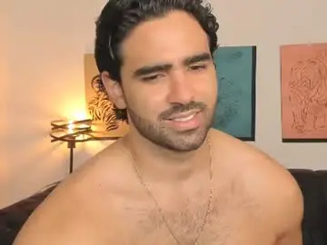 Chaturbate Live Sex Cam of bradleymartin7