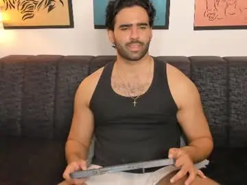 Chaturbate Live Sex of bradleymartin7